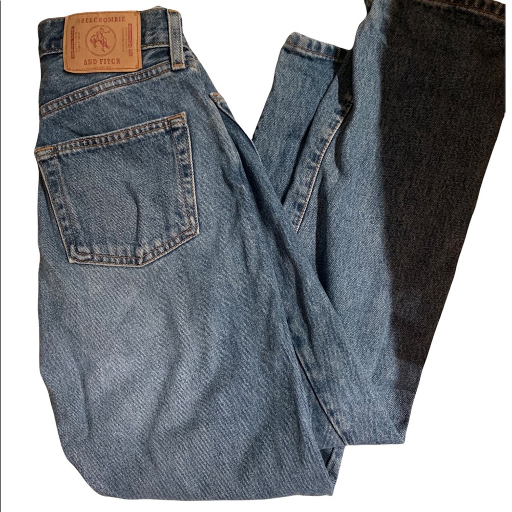 NEW LISTING- Vintage 90s Abercrombie & Fitch Jeans